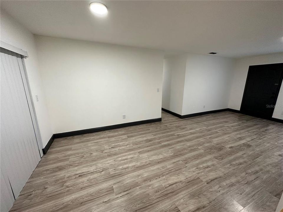For Sale: $234,900 (3 beds, 2 baths, 1406 Square Feet)