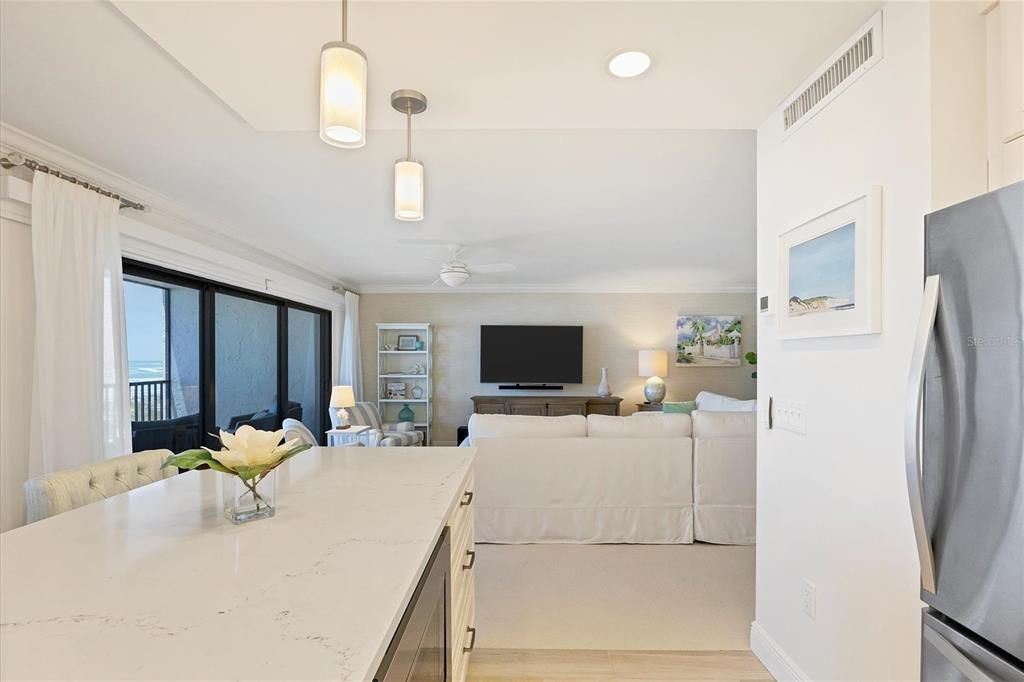 Active With Contract: $1,850,000 (2 beds, 2 baths, 1334 Square Feet)