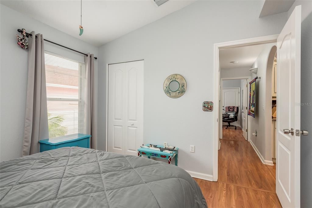 Active With Contract: $425,000 (3 beds, 2 baths, 1415 Square Feet)