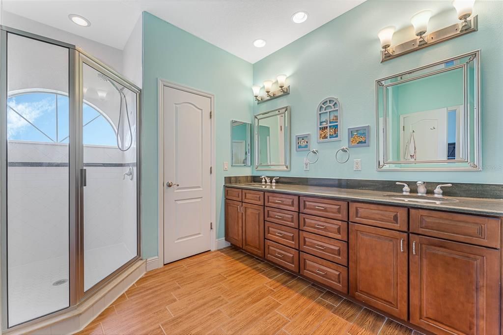 Active With Contract: $399,000 (4 beds, 3 baths, 2034 Square Feet)