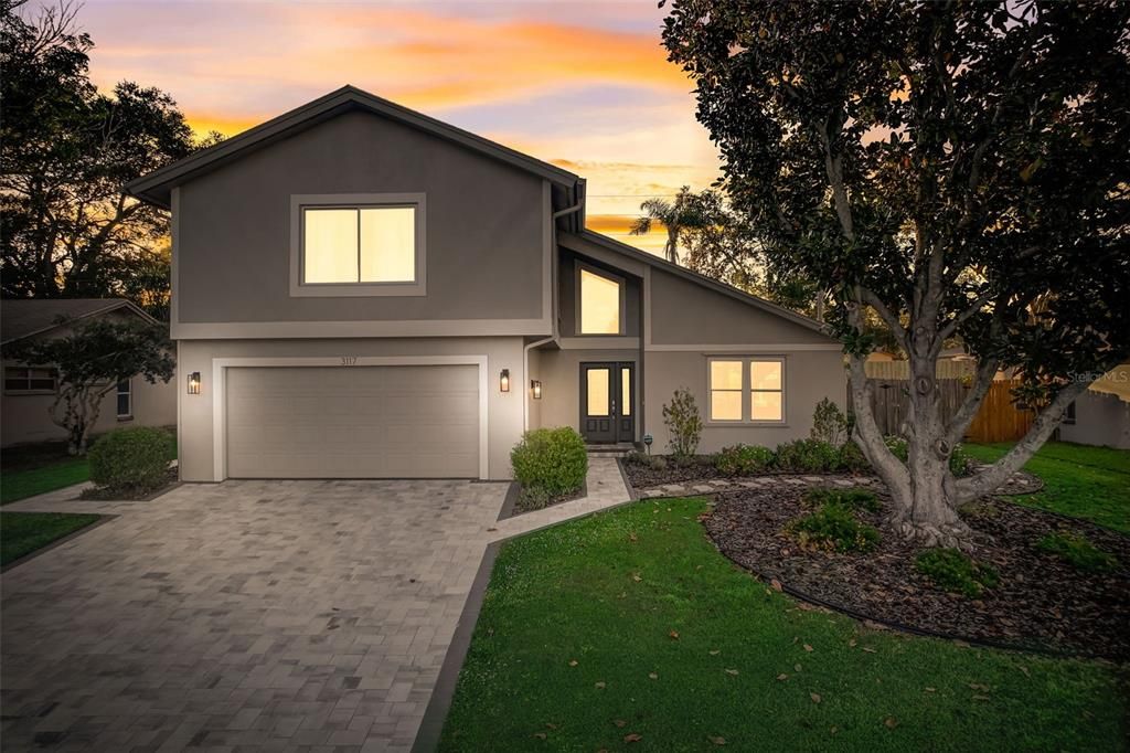 Recently Sold: $699,500 (4 beds, 2 baths, 2255 Square Feet)