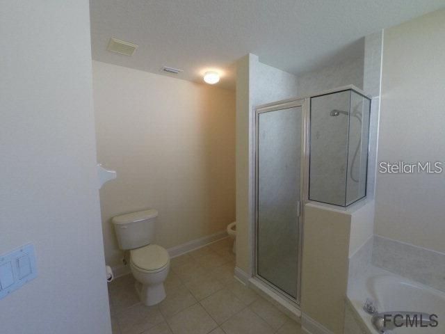 For Rent: $1,850 (3 beds, 2 baths, 1786 Square Feet)