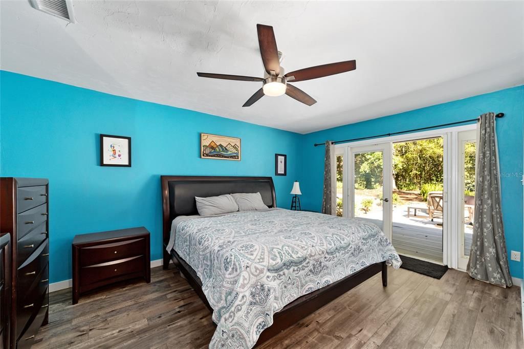Active With Contract: $599,000 (4 beds, 2 baths, 2849 Square Feet)