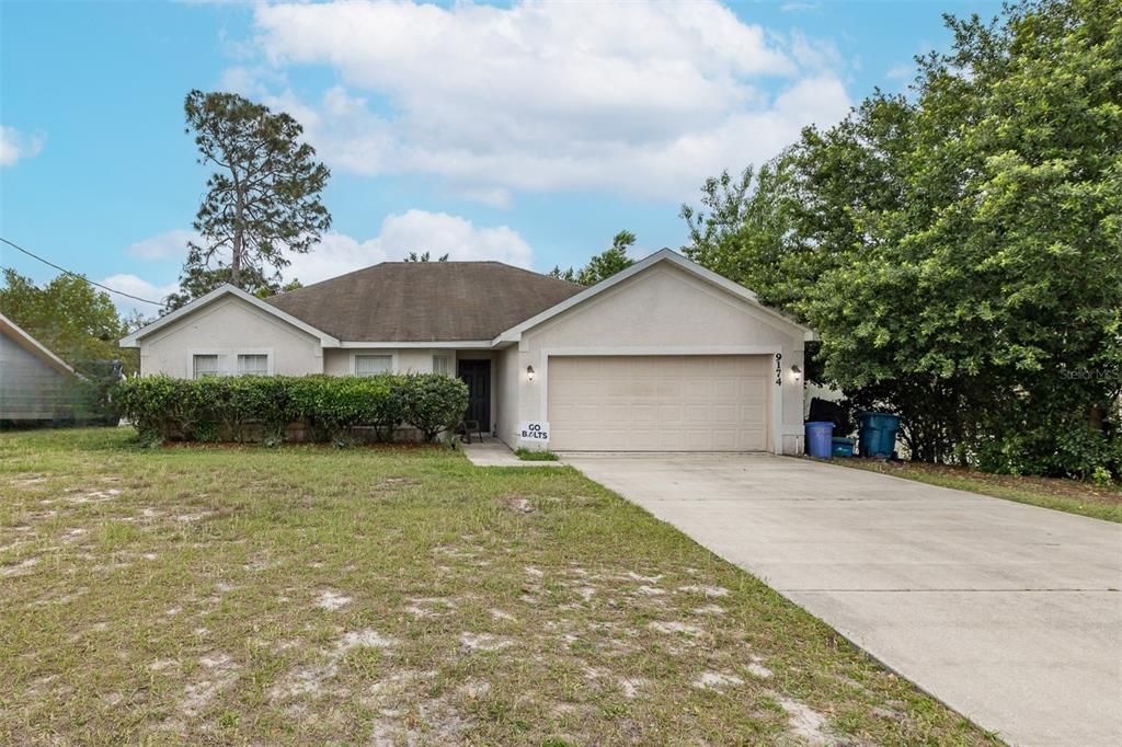 Active With Contract: $269,900 (3 beds, 2 baths, 1627 Square Feet)