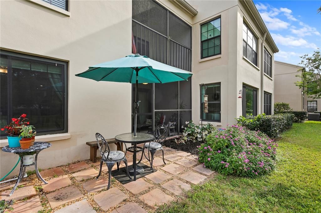 For Sale: $294,500 (2 beds, 2 baths, 1185 Square Feet)