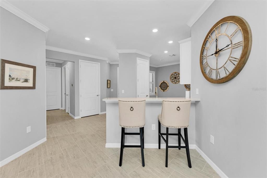 Active With Contract: $465,000 (2 beds, 2 baths, 1611 Square Feet)