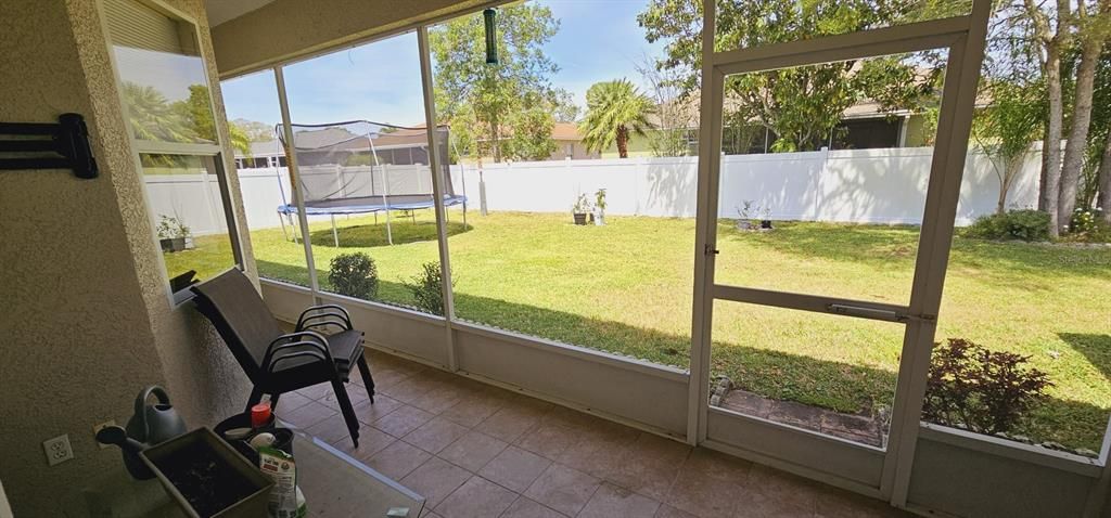 For Sale: $350,000 (3 beds, 2 baths, 1695 Square Feet)