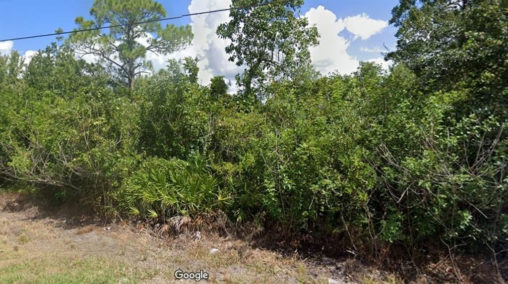 Vendido Recientemente: $4,500 (0.26 acres)