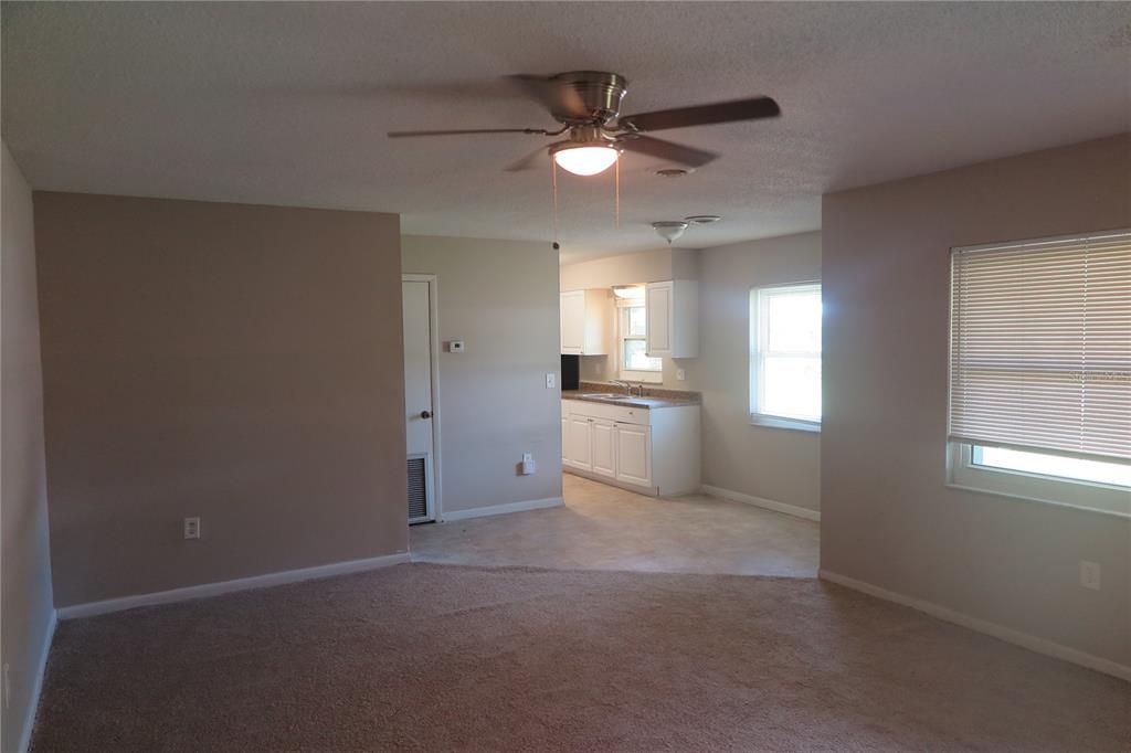 Active With Contract: $179,900 (4 beds, 2 baths, 1419 Square Feet)