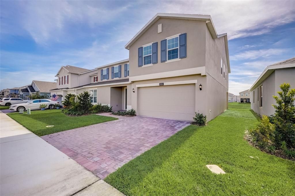 Active With Contract: $629,990 (5 beds, 3 baths, 3899 Square Feet)