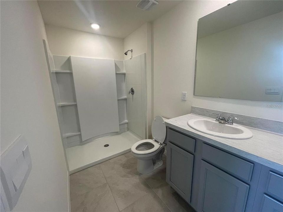 For Rent: $2,250 (3 beds, 2 baths, 1463 Square Feet)