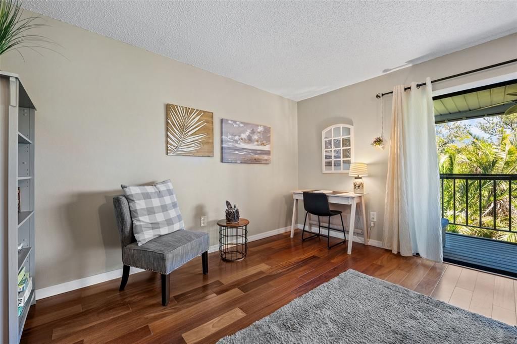Active With Contract: $599,000 (2 beds, 2 baths, 1225 Square Feet)