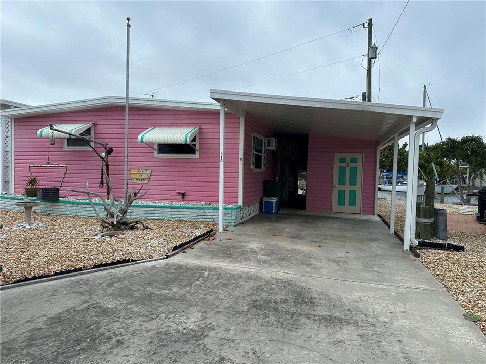 For Sale: $360,000 (2 beds, 2 baths, 1200 Square Feet)