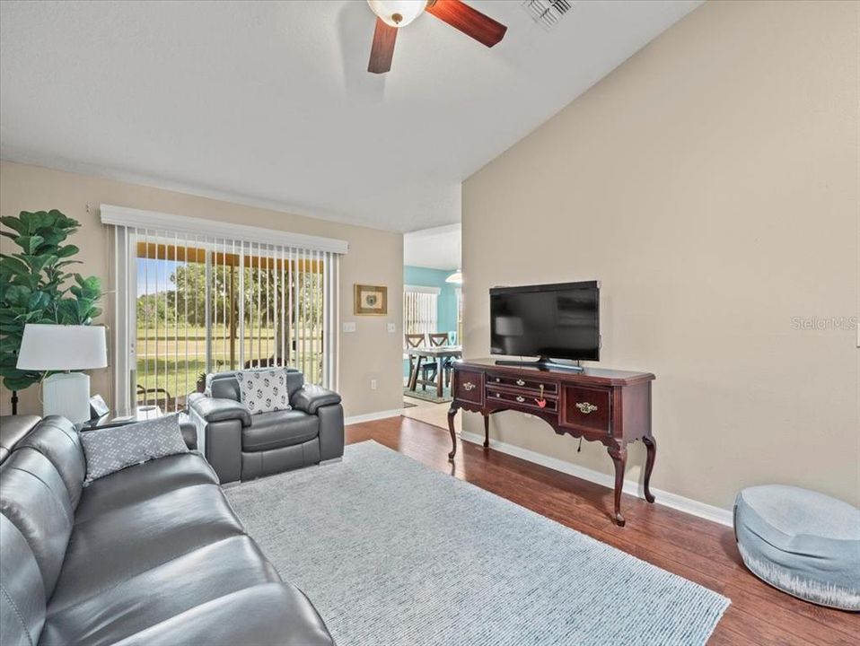 Active With Contract: $329,000 (3 beds, 2 baths, 1507 Square Feet)