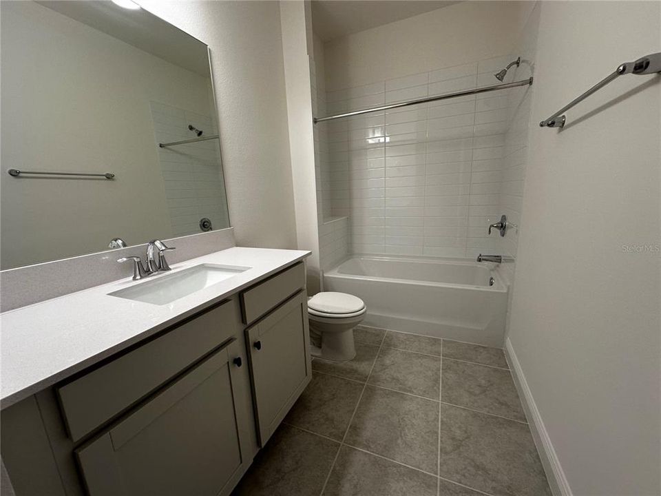 For Rent: $2,200 (3 beds, 2 baths, 1624 Square Feet)