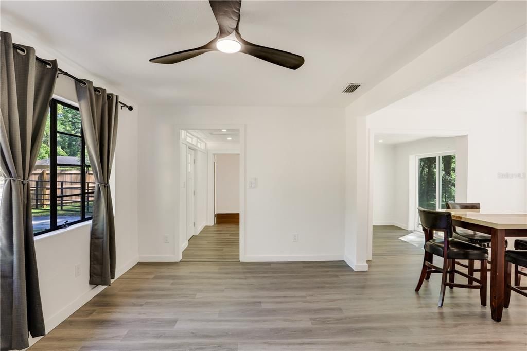 Active With Contract: $369,000 (4 beds, 2 baths, 1565 Square Feet)