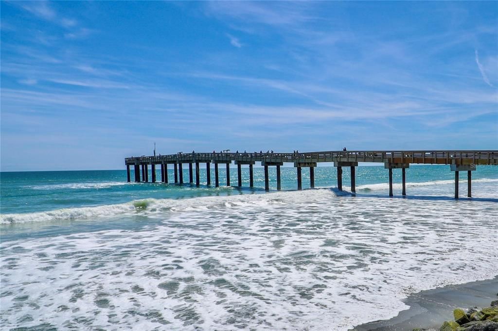 The home is only 1.4 miles to the St Augustine Pier and Public Beach Access Parking