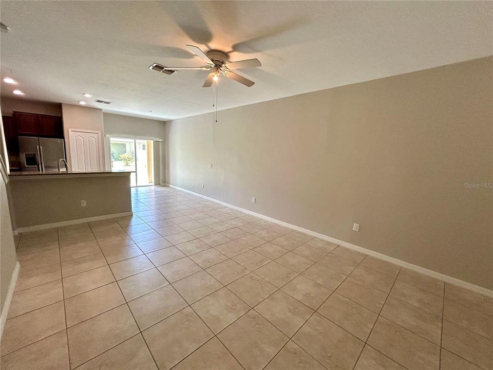 For Rent: $1,995 (2 beds, 2 baths, 1578 Square Feet)