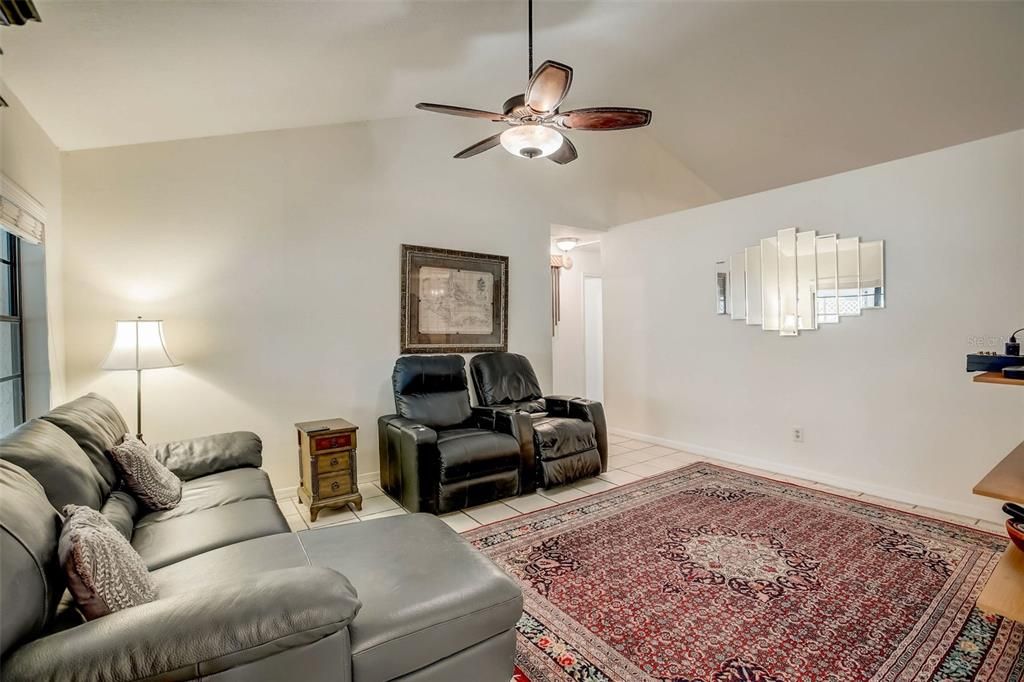 Active With Contract: $490,000 (3 beds, 2 baths, 1737 Square Feet)
