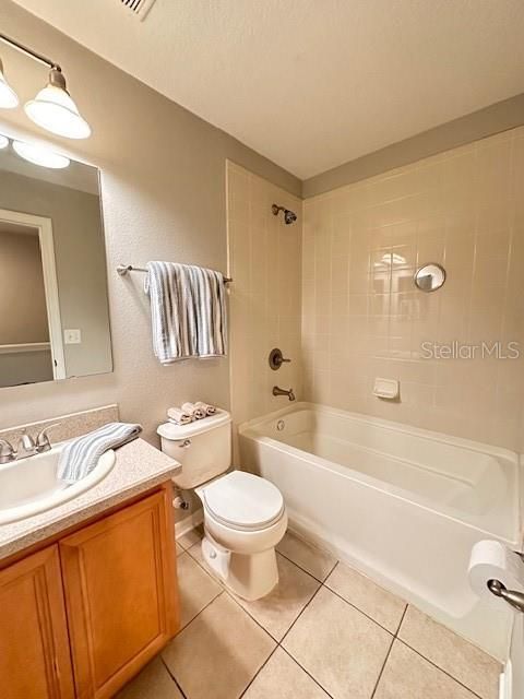 For Rent: $1,950 (3 beds, 2 baths, 1477 Square Feet)