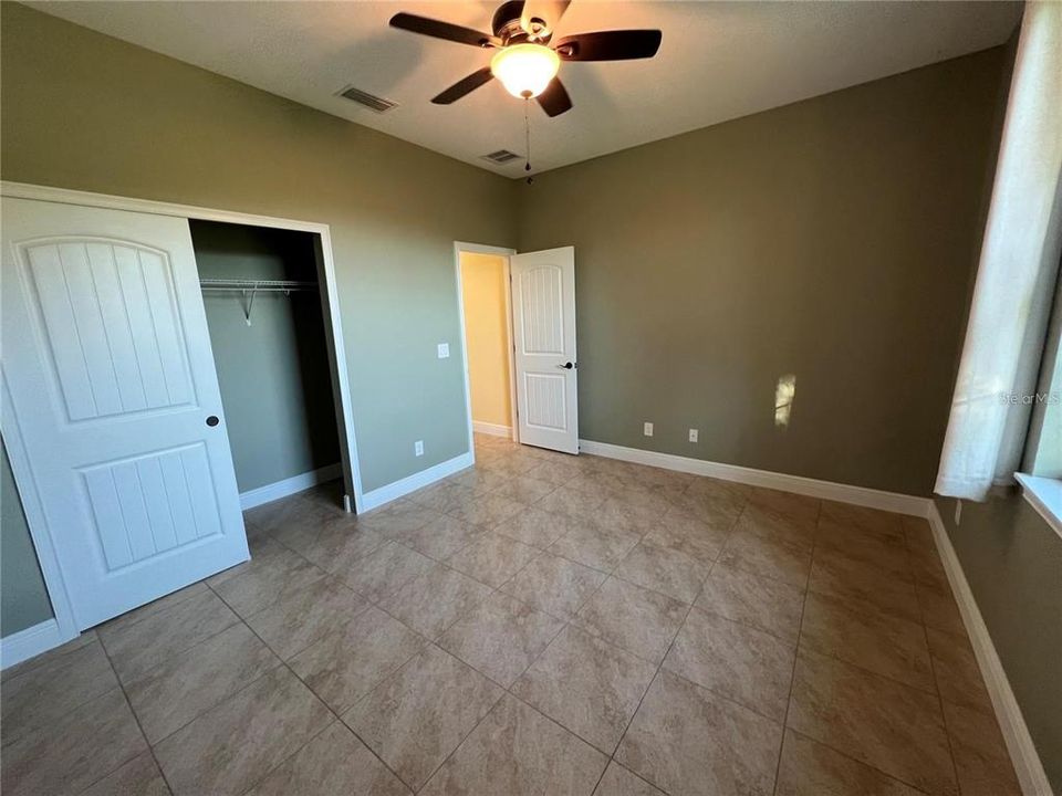 For Rent: $2,600 (3 beds, 2 baths, 1640 Square Feet)