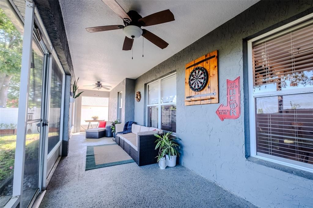 Active With Contract: $475,000 (4 beds, 2 baths, 2021 Square Feet)