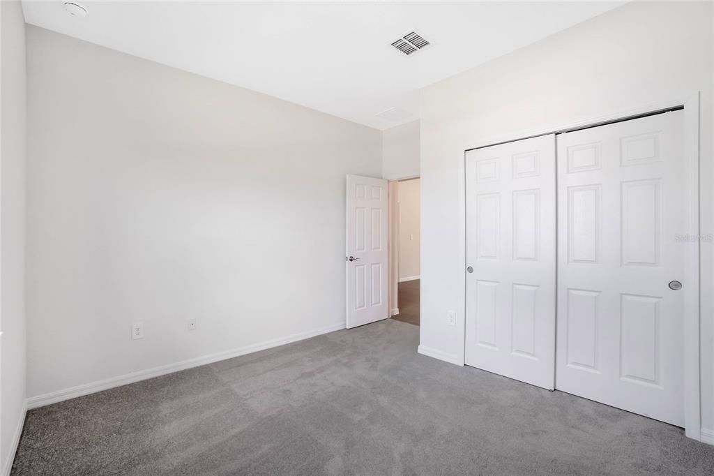Active With Contract: $345,990 (3 beds, 2 baths, 1589 Square Feet)