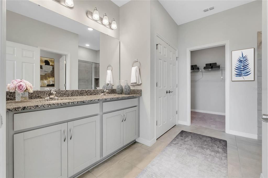 Active With Contract: $345,990 (3 beds, 2 baths, 1589 Square Feet)