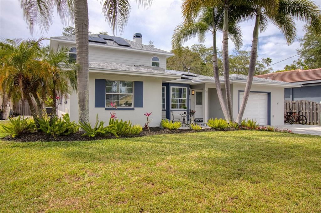 Recently Sold: $1,250,000 (3 beds, 4 baths, 2831 Square Feet)