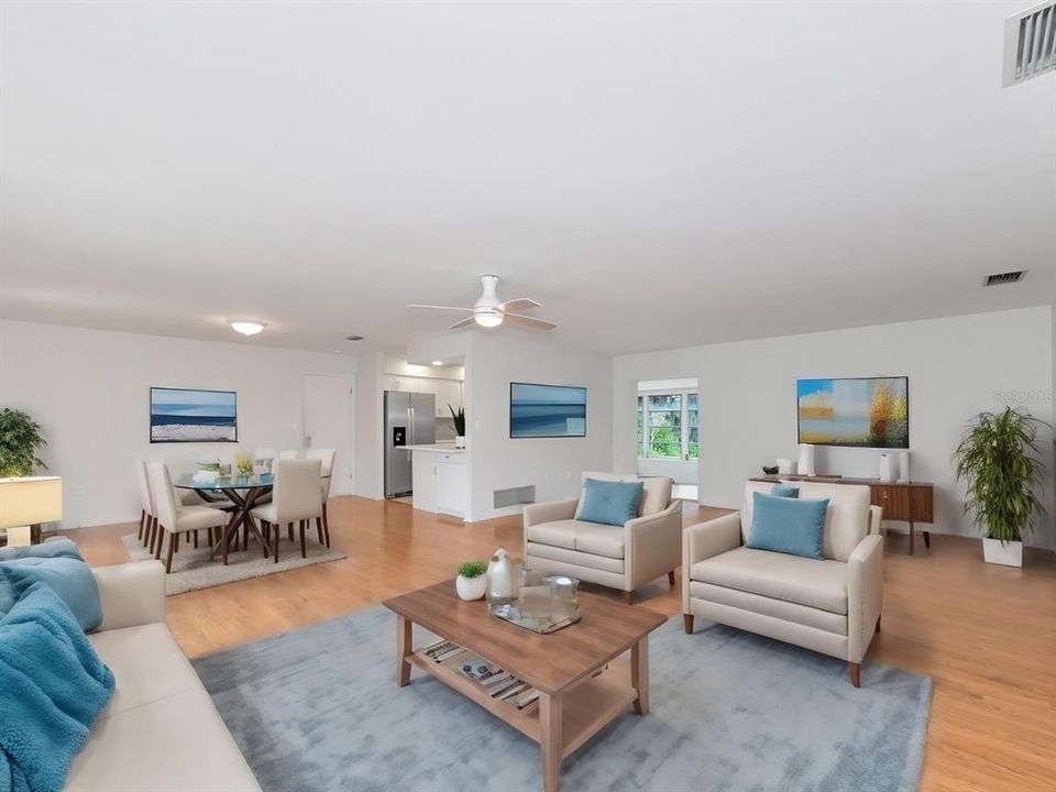 Active With Contract: $410,000 (2 beds, 2 baths, 1922 Square Feet)