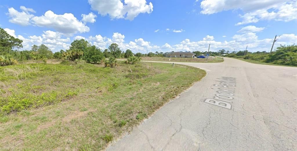 For Sale: $25,000 (0.33 acres)