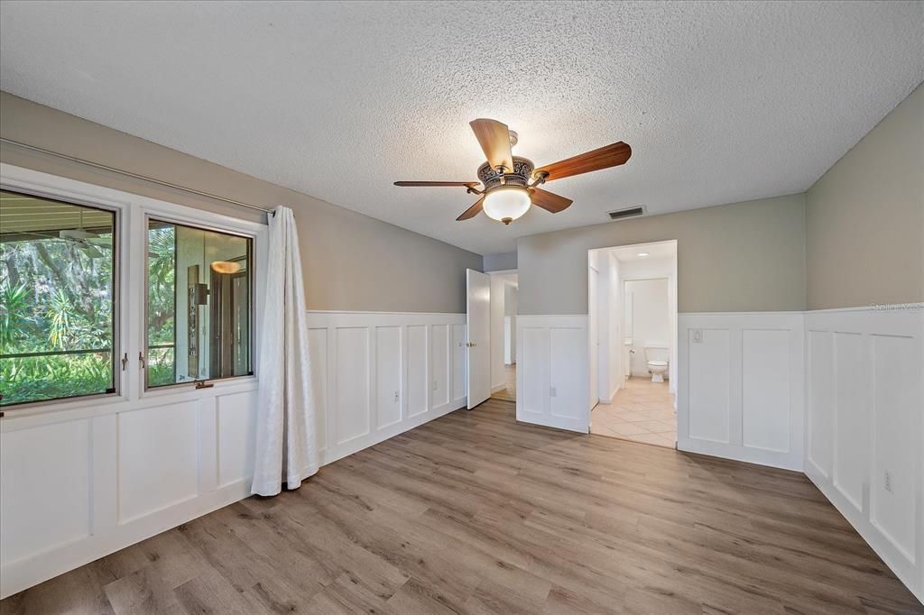 Active With Contract: $2,100 (2 beds, 2 baths, 1776 Square Feet)