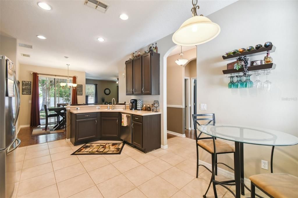 For Sale: $319,900 (3 beds, 2 baths, 1514 Square Feet)