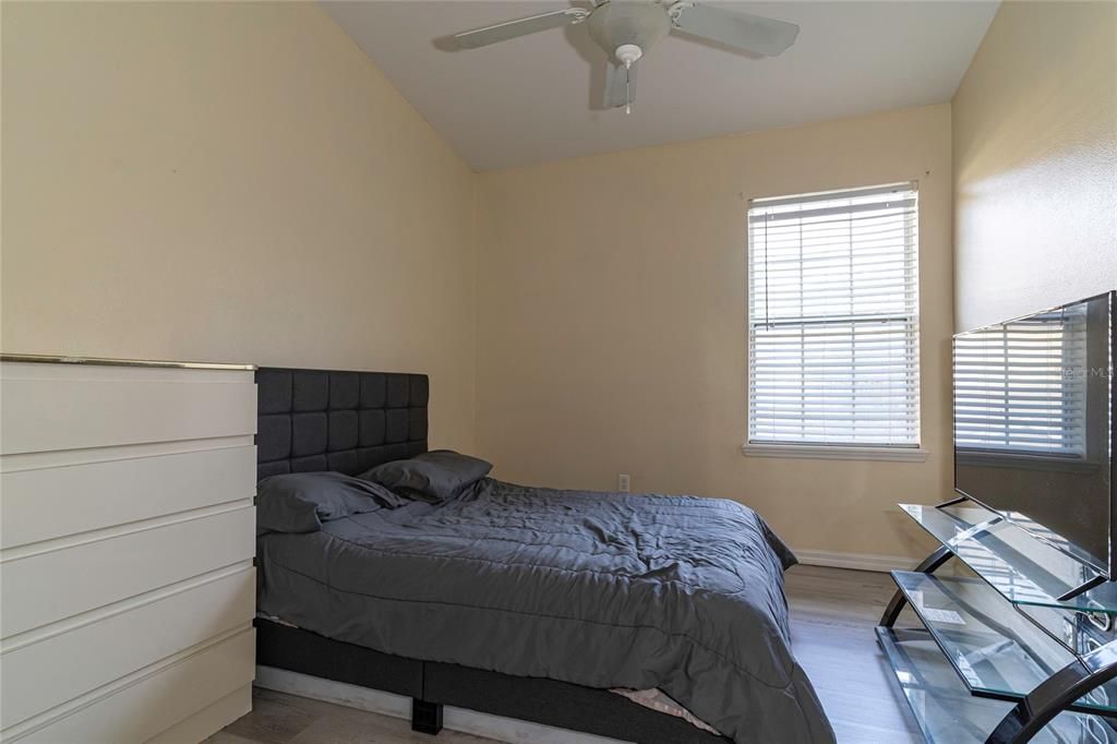 For Sale: $290,000 (3 beds, 2 baths, 1626 Square Feet)