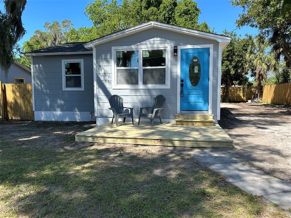 Recently Sold: $249,900 (3 beds, 2 baths, 840 Square Feet)