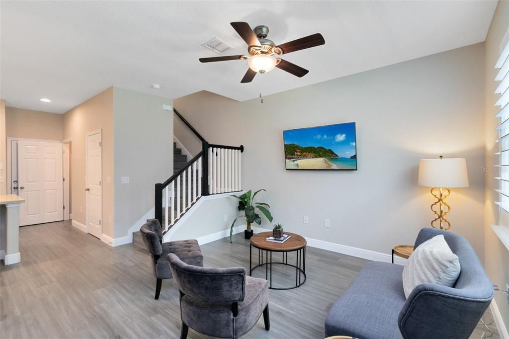 Active With Contract: $395,000 (3 beds, 2 baths, 1545 Square Feet)