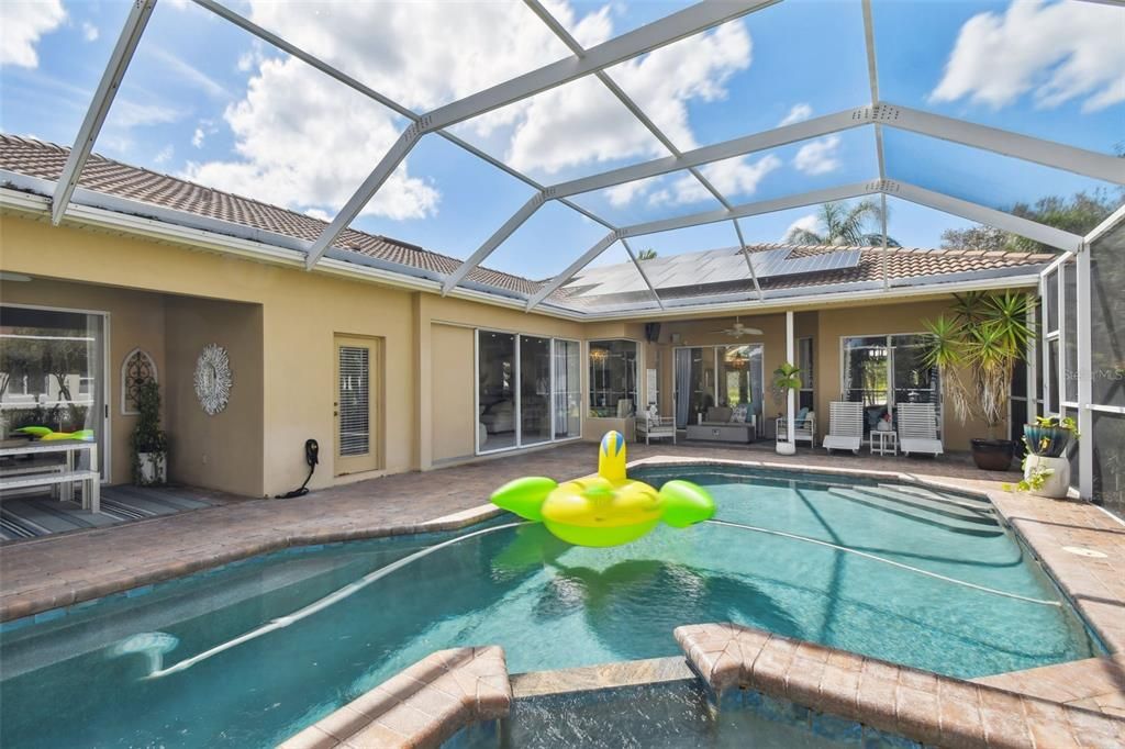 Recently Sold: $745,000 (4 beds, 3 baths, 2984 Square Feet)