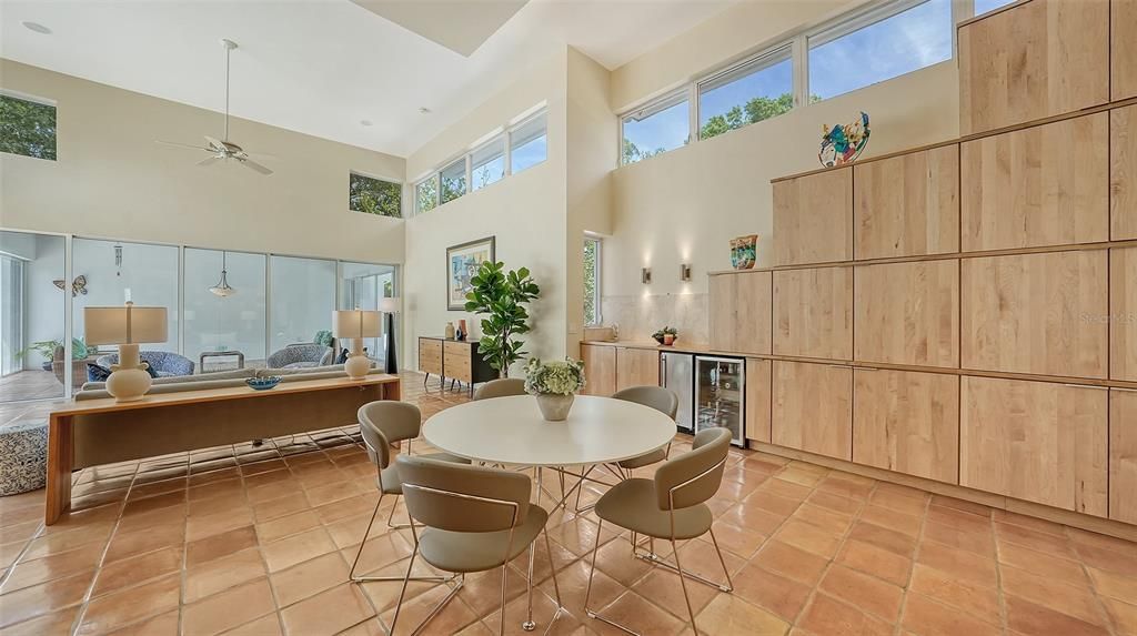 Active With Contract: $1,500,000 (3 beds, 3 baths, 3041 Square Feet)