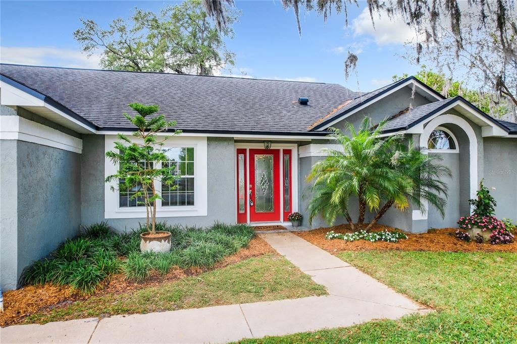 Recently Sold: $535,000 (4 beds, 2 baths, 1983 Square Feet)