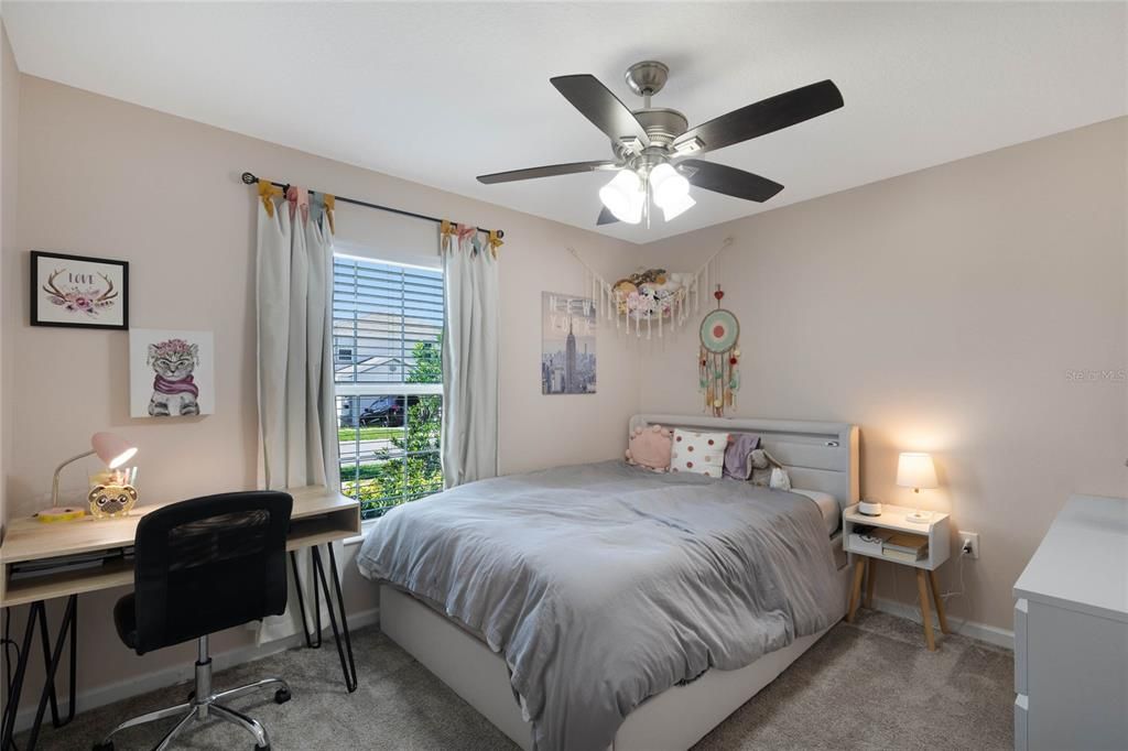 Active With Contract: $380,000 (3 beds, 2 baths, 1555 Square Feet)
