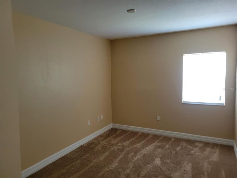 For Rent: $1,800 (3 beds, 2 baths, 1500 Square Feet)