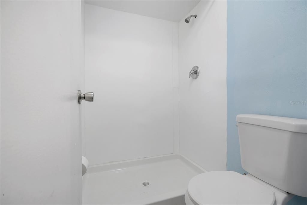 For Sale: $365,000 (3 beds, 2 baths, 1700 Square Feet)