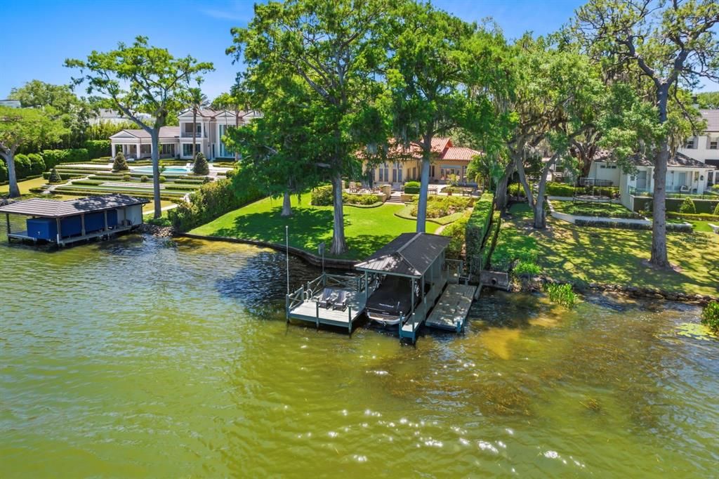 Recently Sold: $5,500,000 (3 beds, 2 baths, 3442 Square Feet)