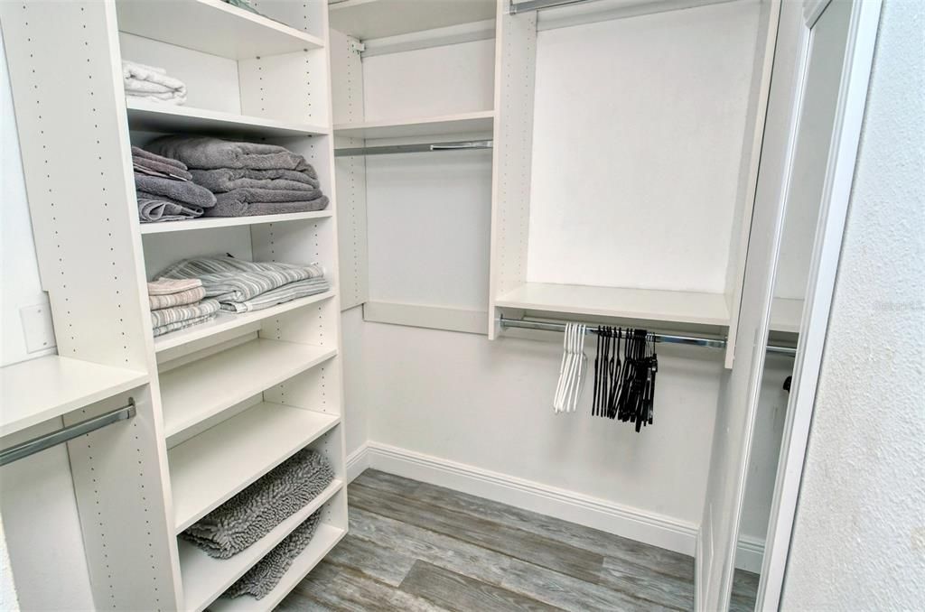 Walk in Closet