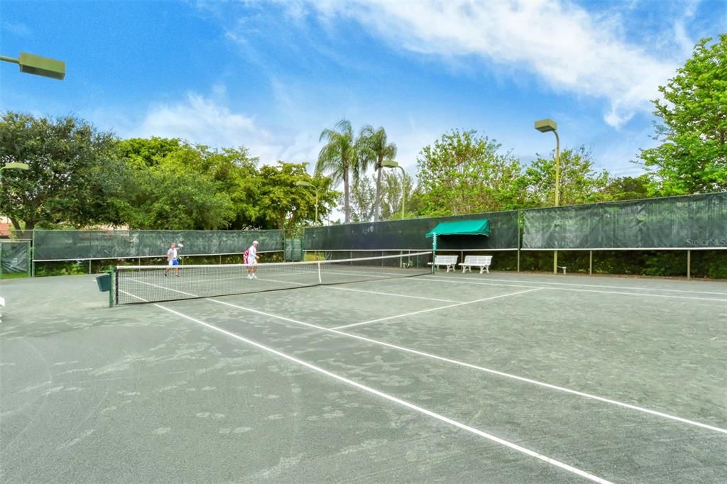 Hard-Tru Tennis Courts