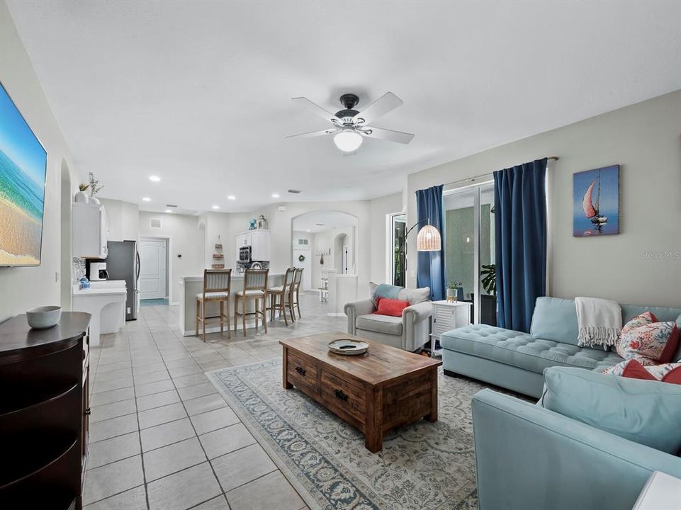Active With Contract: $689,000 (4 beds, 3 baths, 2340 Square Feet)