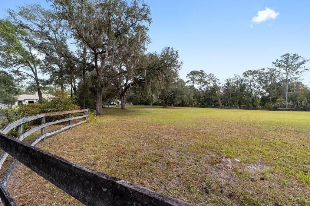 Active With Contract: $1,200,000 (4 beds, 3 baths, 2880 Square Feet)