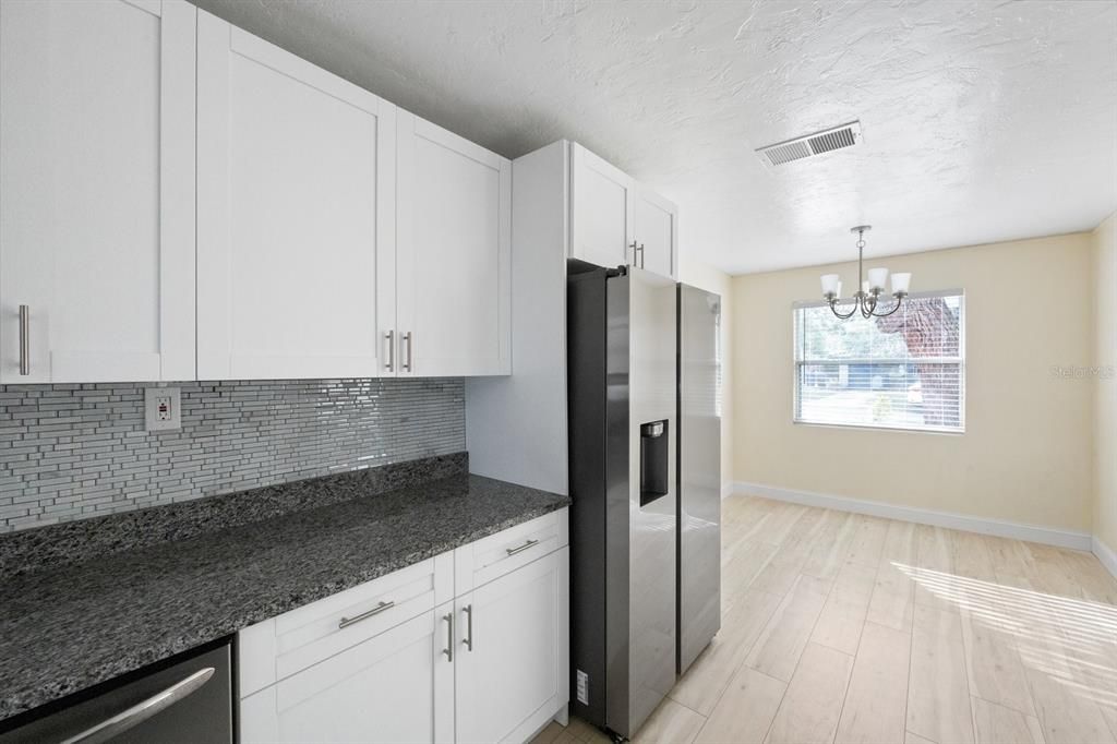 For Sale: $359,900 (3 beds, 2 baths, 1325 Square Feet)