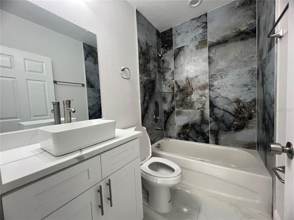 待售: $335,900 (3 贝兹, 2 浴室, 1584 平方英尺)