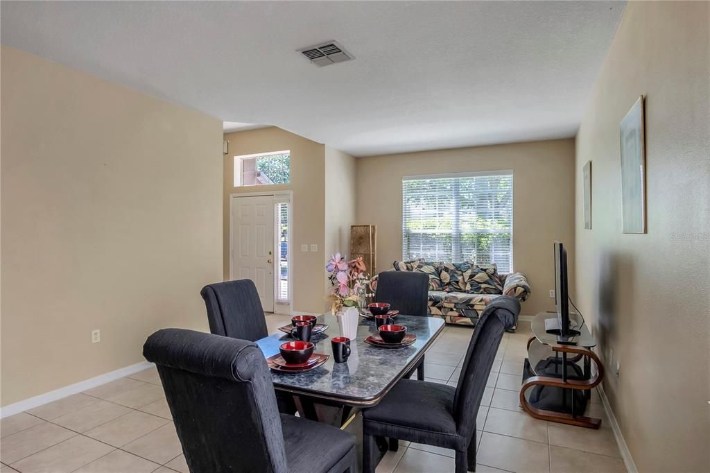 Active With Contract: $525,000 (4 beds, 2 baths, 1956 Square Feet)